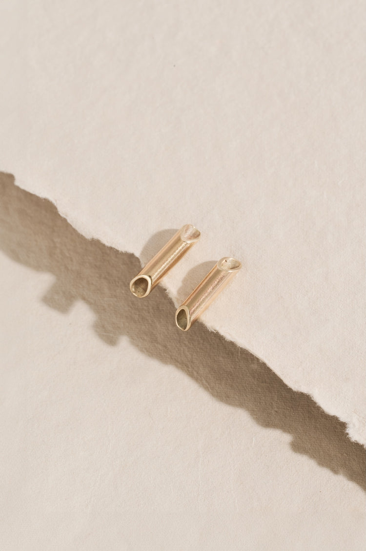 liz-lloyd-jewellery-gold-9ct-earrings-studs-tubes
