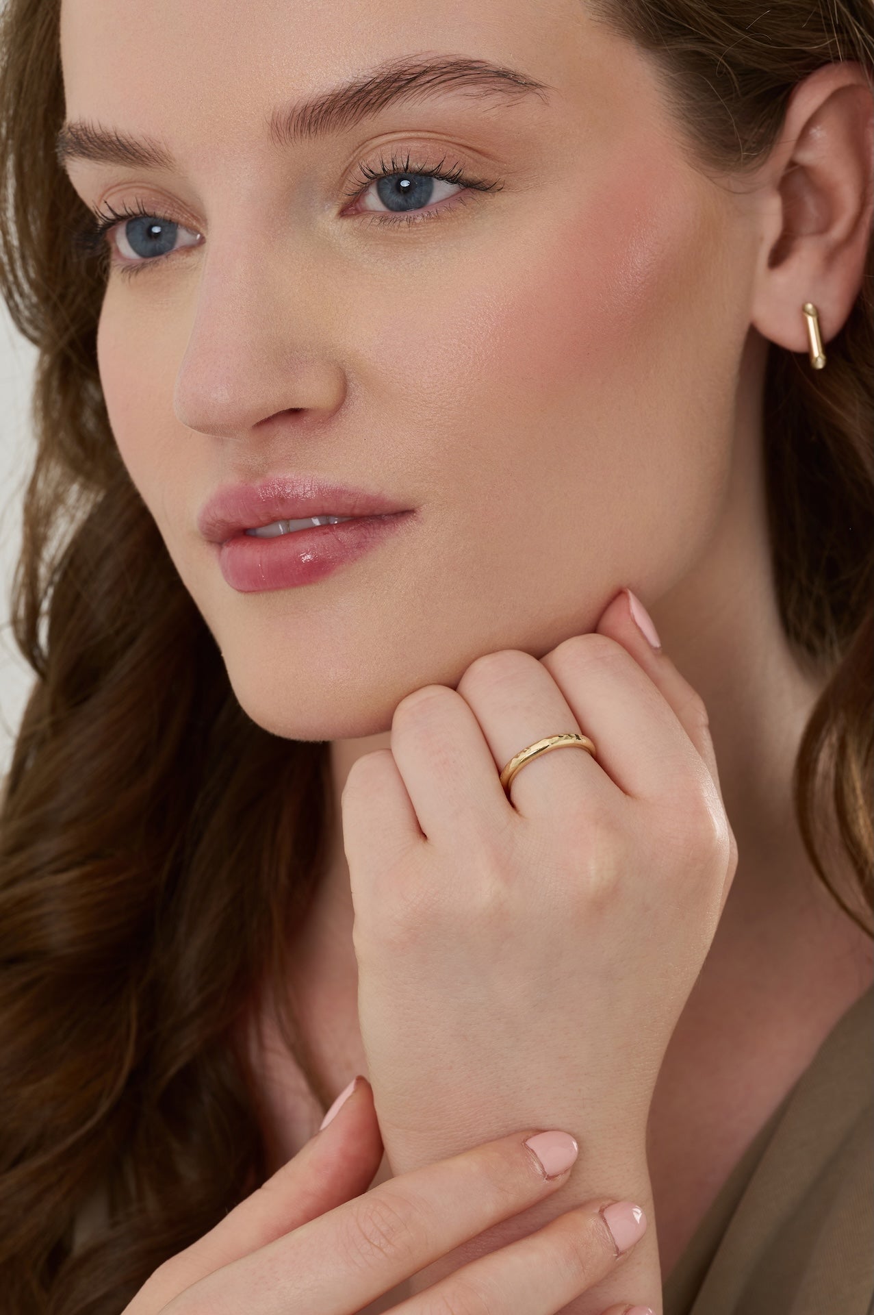 liz-lloyd-jewellery-gold-ring-earrings-9ct