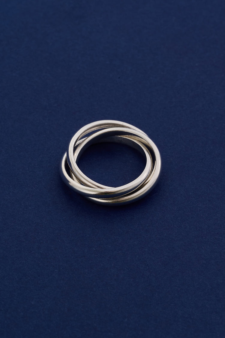 Sterling silver triple intertwined ring from liz lloyd jewellery 