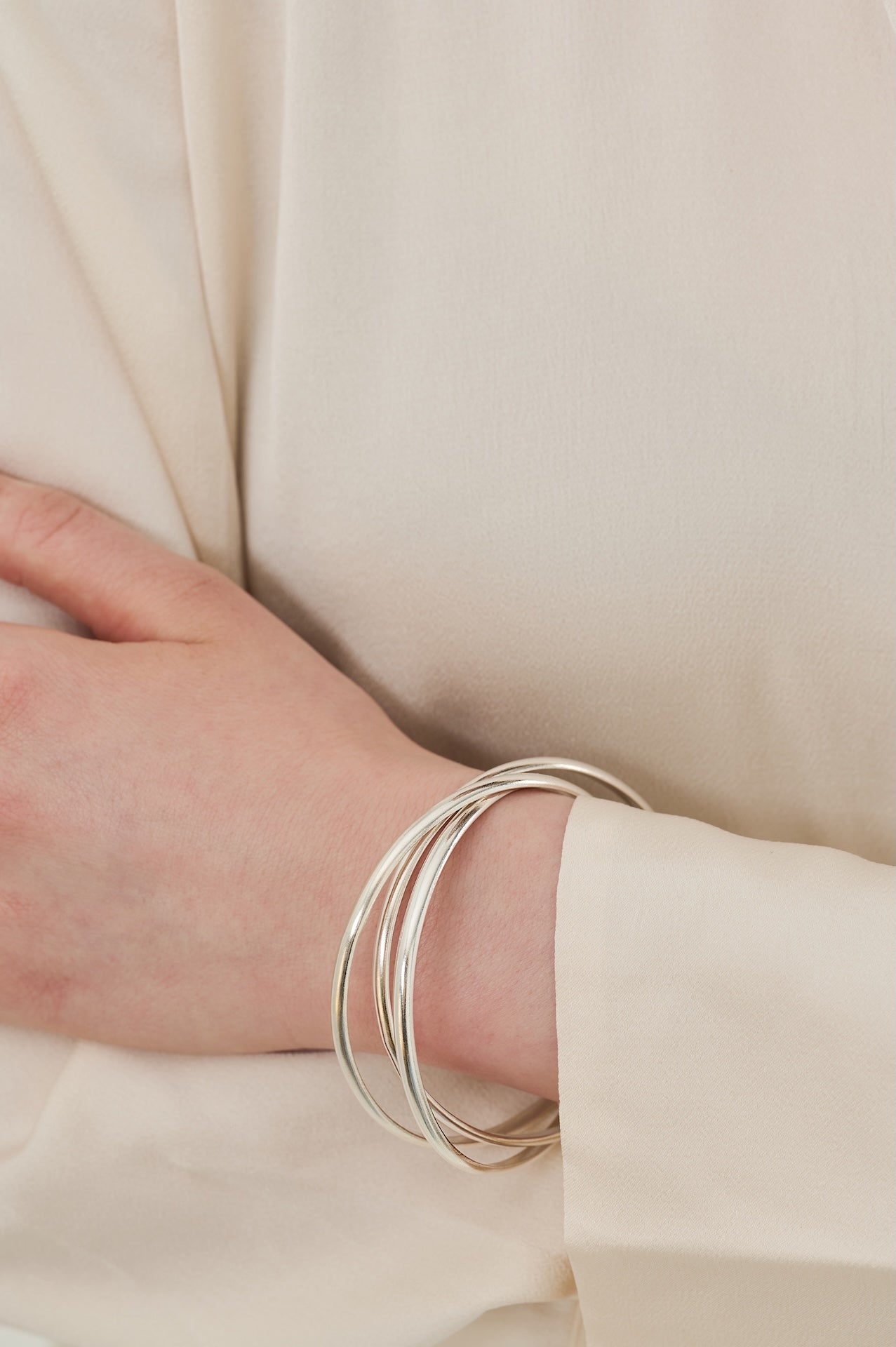 liz lloyd jewellery sterling silver triple bangle